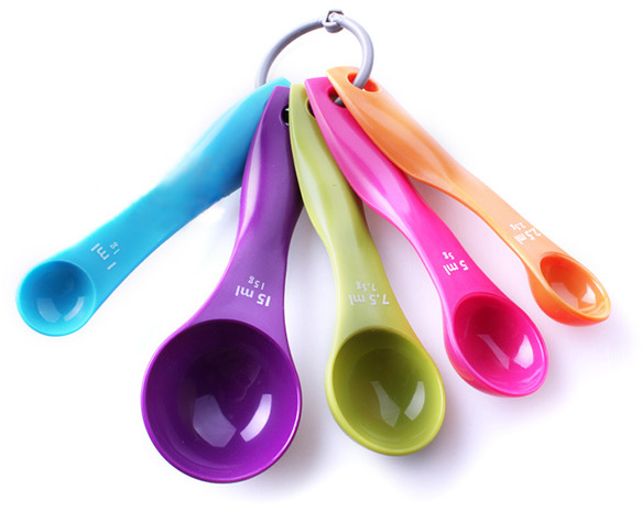5 x Colorful Measuring Spoons 1, 2.5, 5, 7.5, 15ml