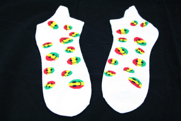 White Rasta Socks Low-Cut Smiley